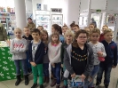 Wycieczka klasy 2 d do apteki _3